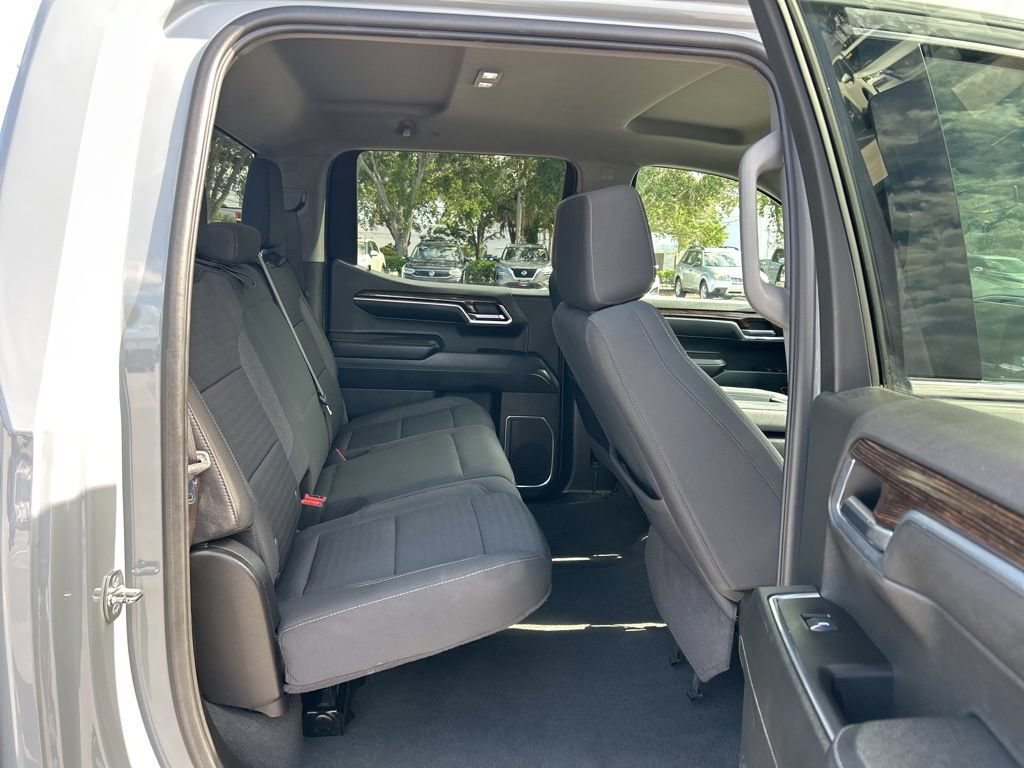 Used 2024 GMC Sierra 1500 SLE RWD image 42