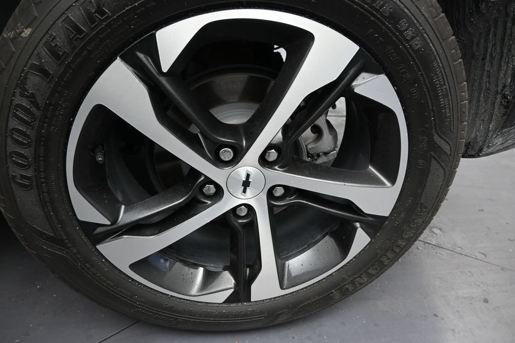 Used 2024 Chevrolet Trax RS FWD image 10