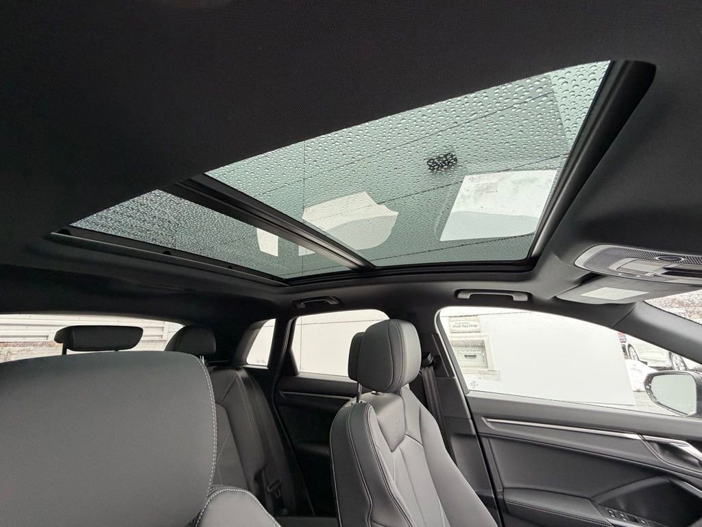 New 2025 Audi Q3 2.0T Premium image 15
