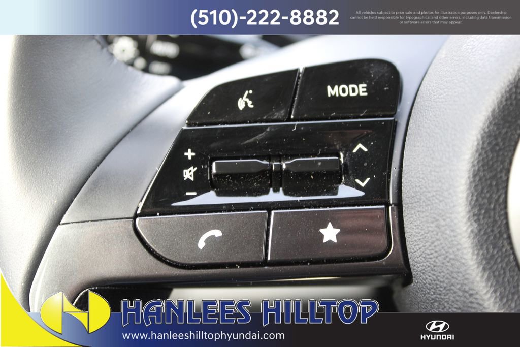 Used 2025 Hyundai Elantra SEL image 27