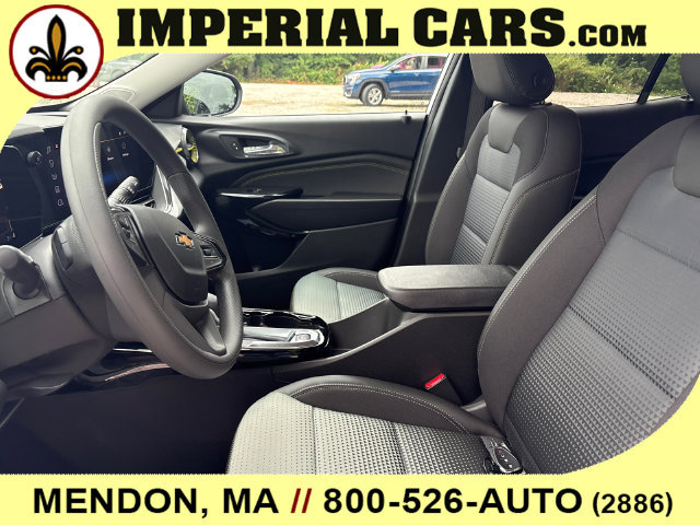 New 2026 Chevrolet Trax LT FWD image 33