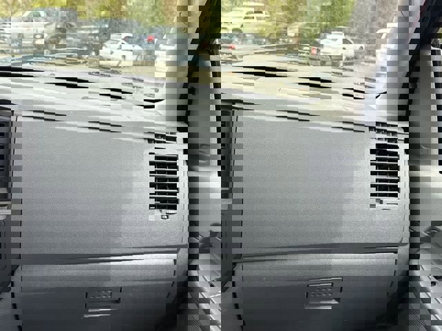 Used 2008 Dodge Ram 1500 Truck ST AWD/4WD image 14