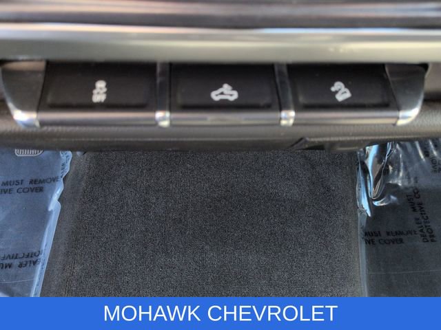 Used 2017 Chevrolet Silverado 1500 LT w/ All Star Edition AWD/4WD image 35