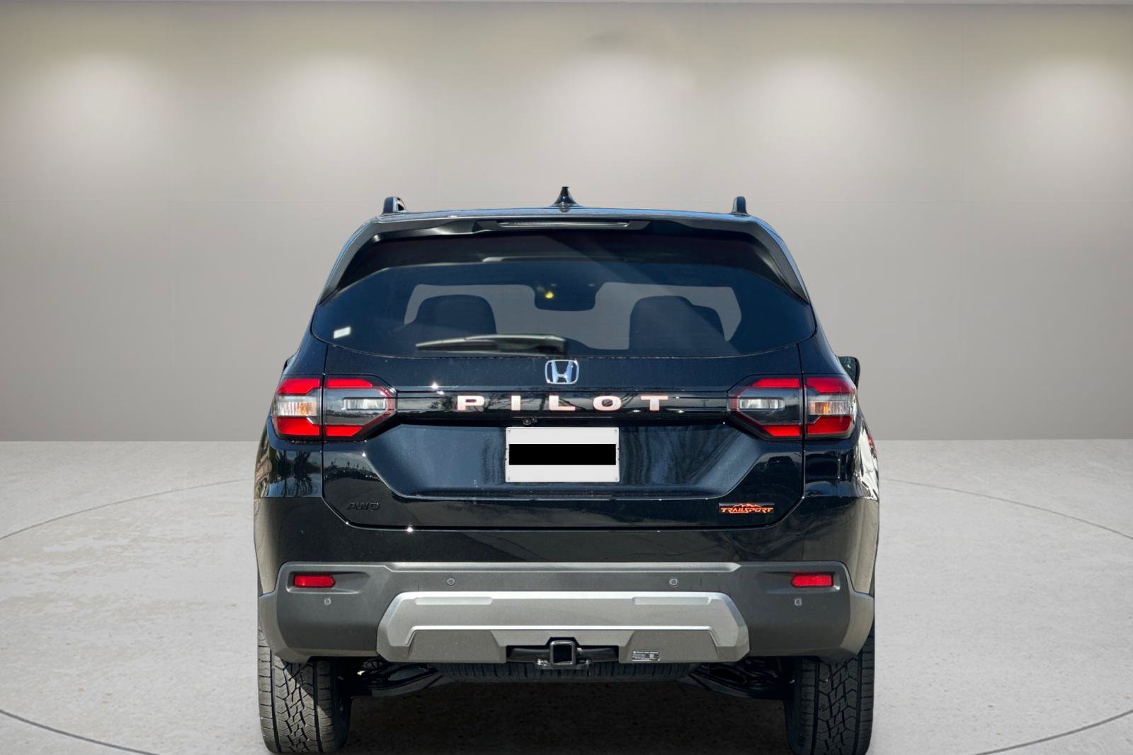 New 2026 Honda Pilot TrailSport image 4