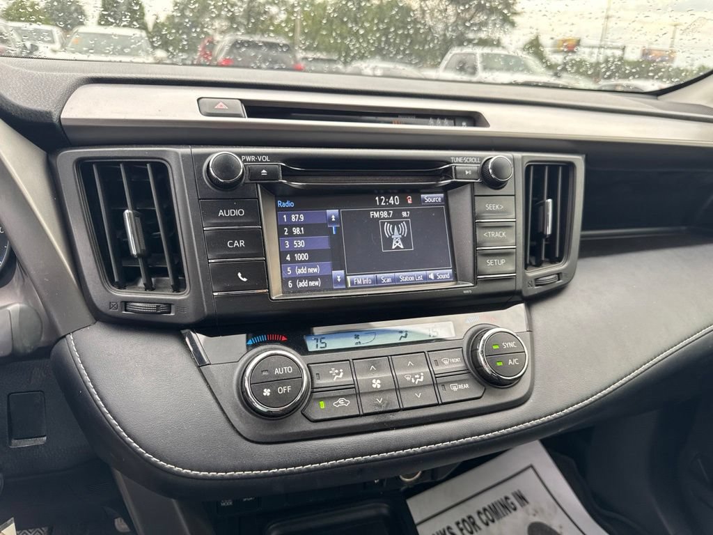 Used 2018 Toyota RAV4 XLE w/ All Weather Liner Package FWD image 8