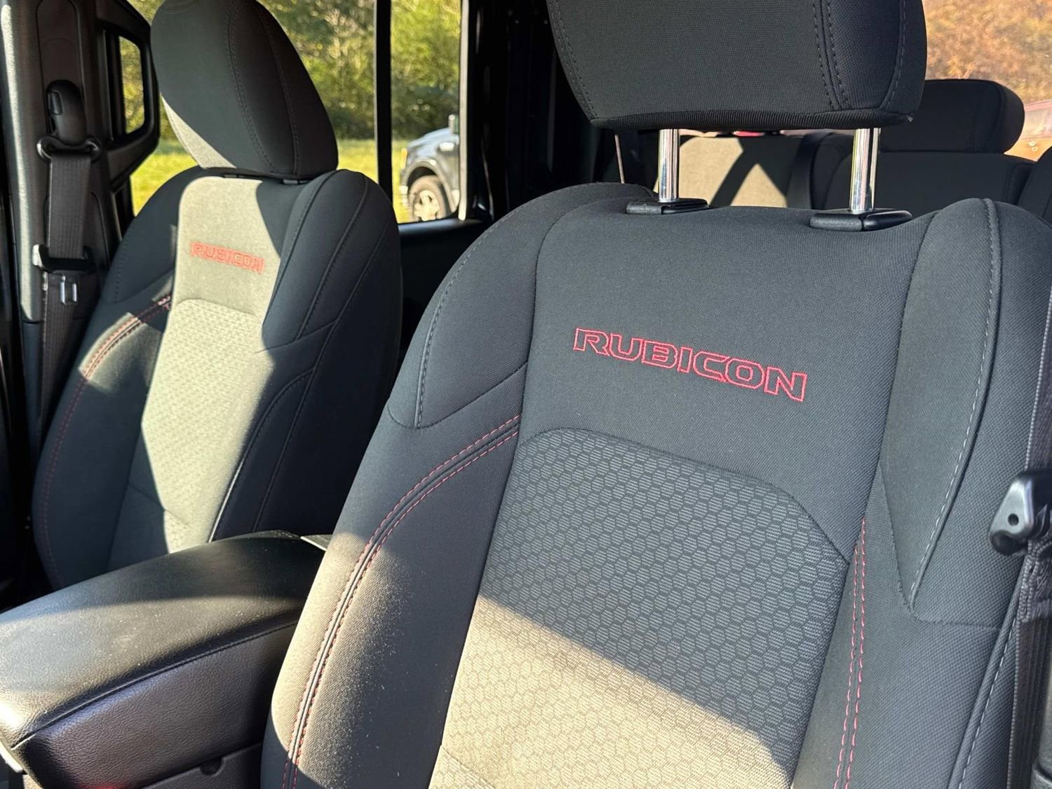 Used 2022 Jeep Gladiator Rubicon image 31