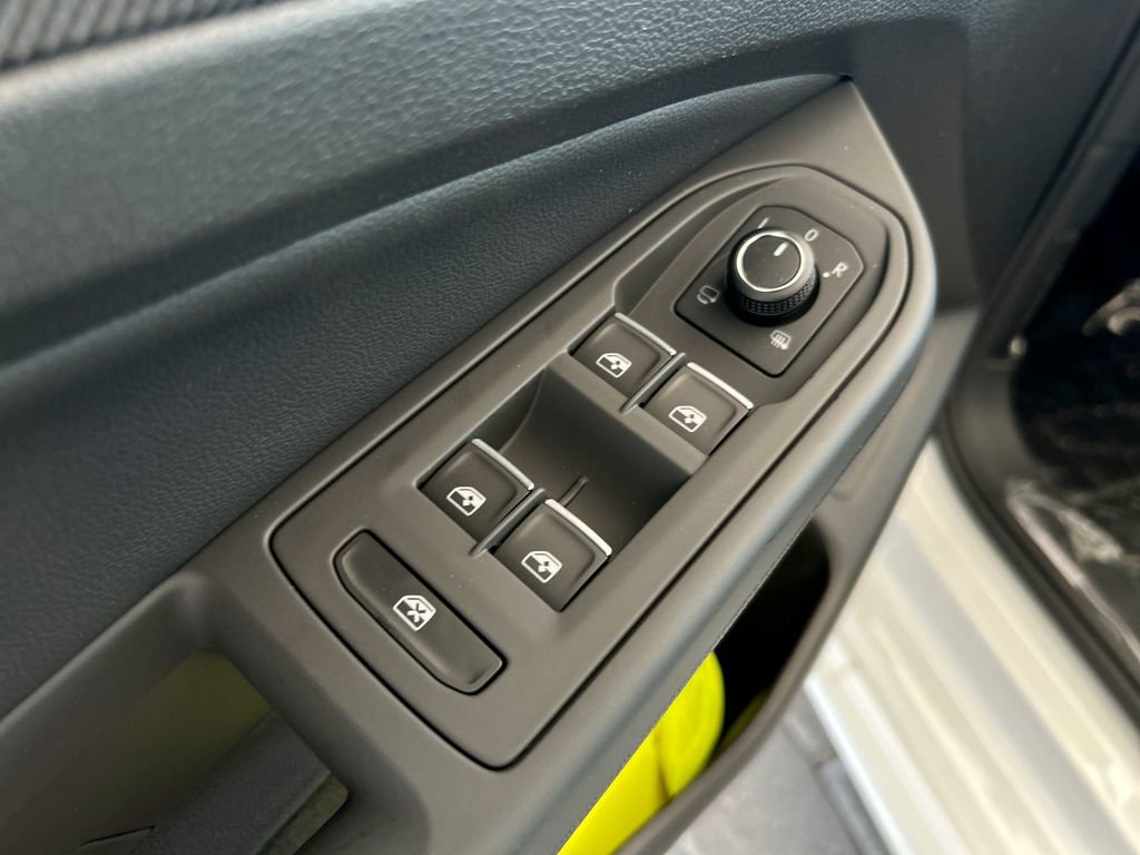 New 2026 Volkswagen Golf AWD/4WD image 11