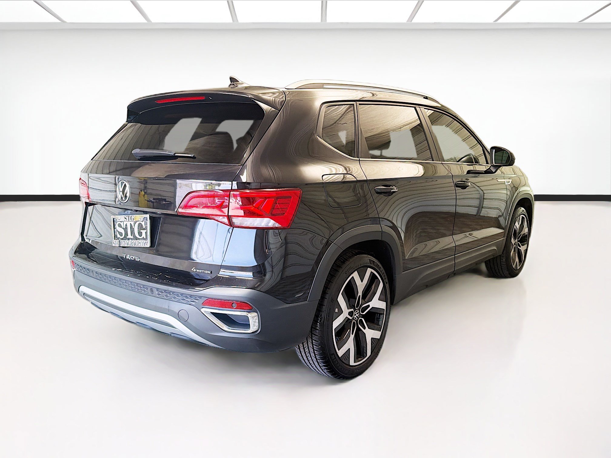 Used 2022 Volkswagen Taos SEL AWD/4WD image 4
