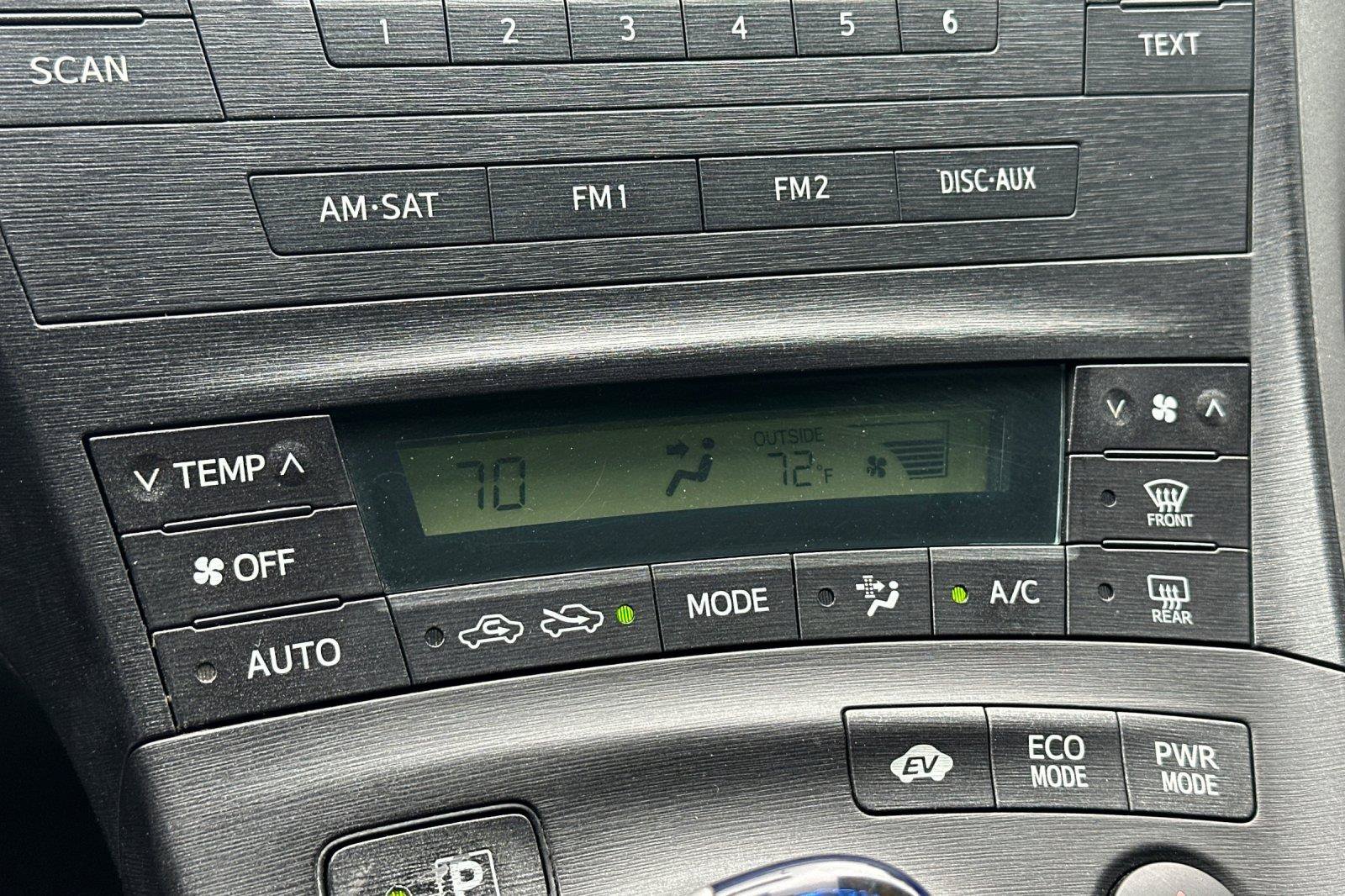 Used 2010 Toyota Prius Two FWD image 18