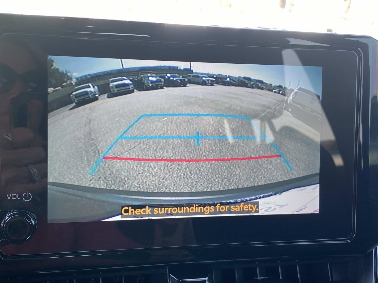 Used 2024 Toyota Corolla Cross SE image 29