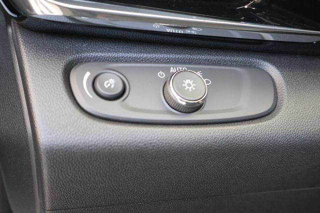 New 2026 Buick Envista Avenir FWD image 21