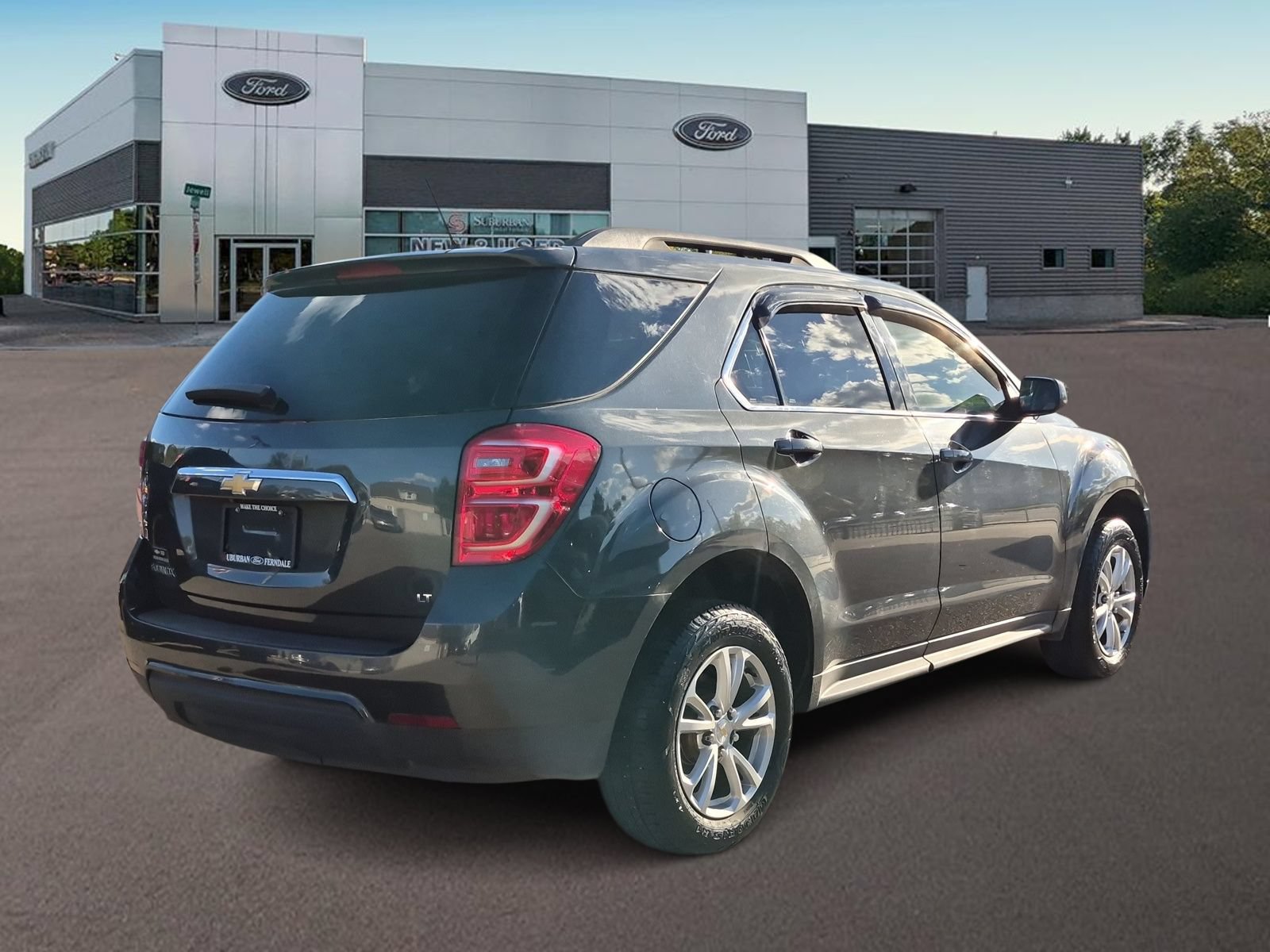 Used 2017 Chevrolet Equinox LT FWD image 9
