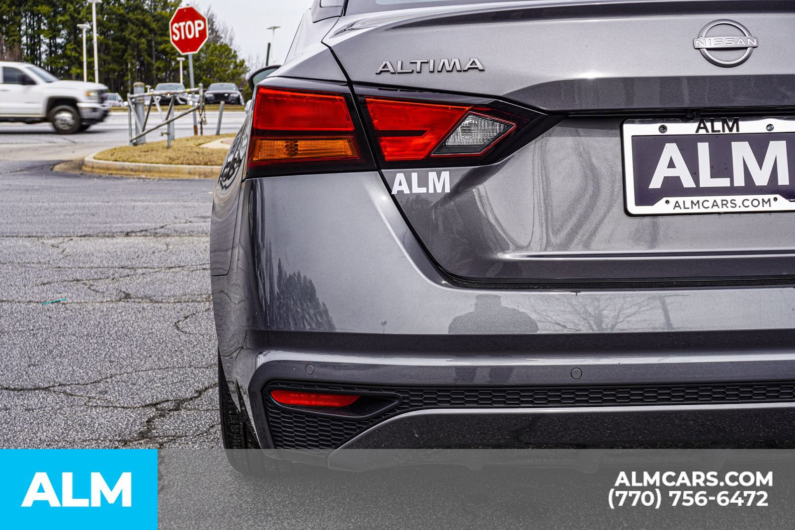 Used 2024 Nissan Altima 2.5 SV image 16