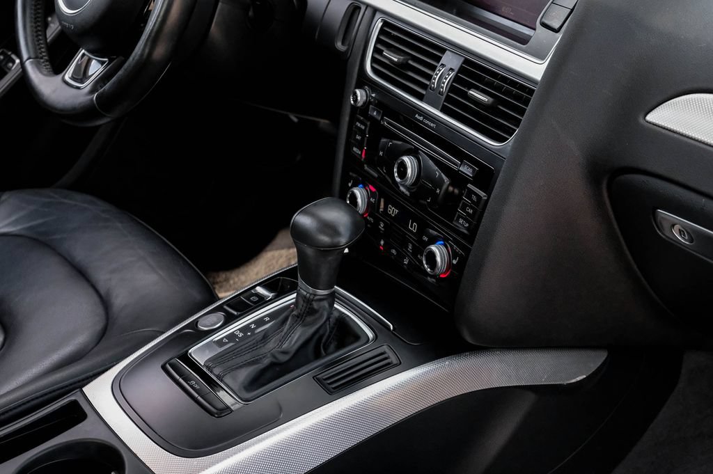 Used 2016 Audi A4 2.0T Premium w/ Convenience Plus Package AWD/4WD image 27