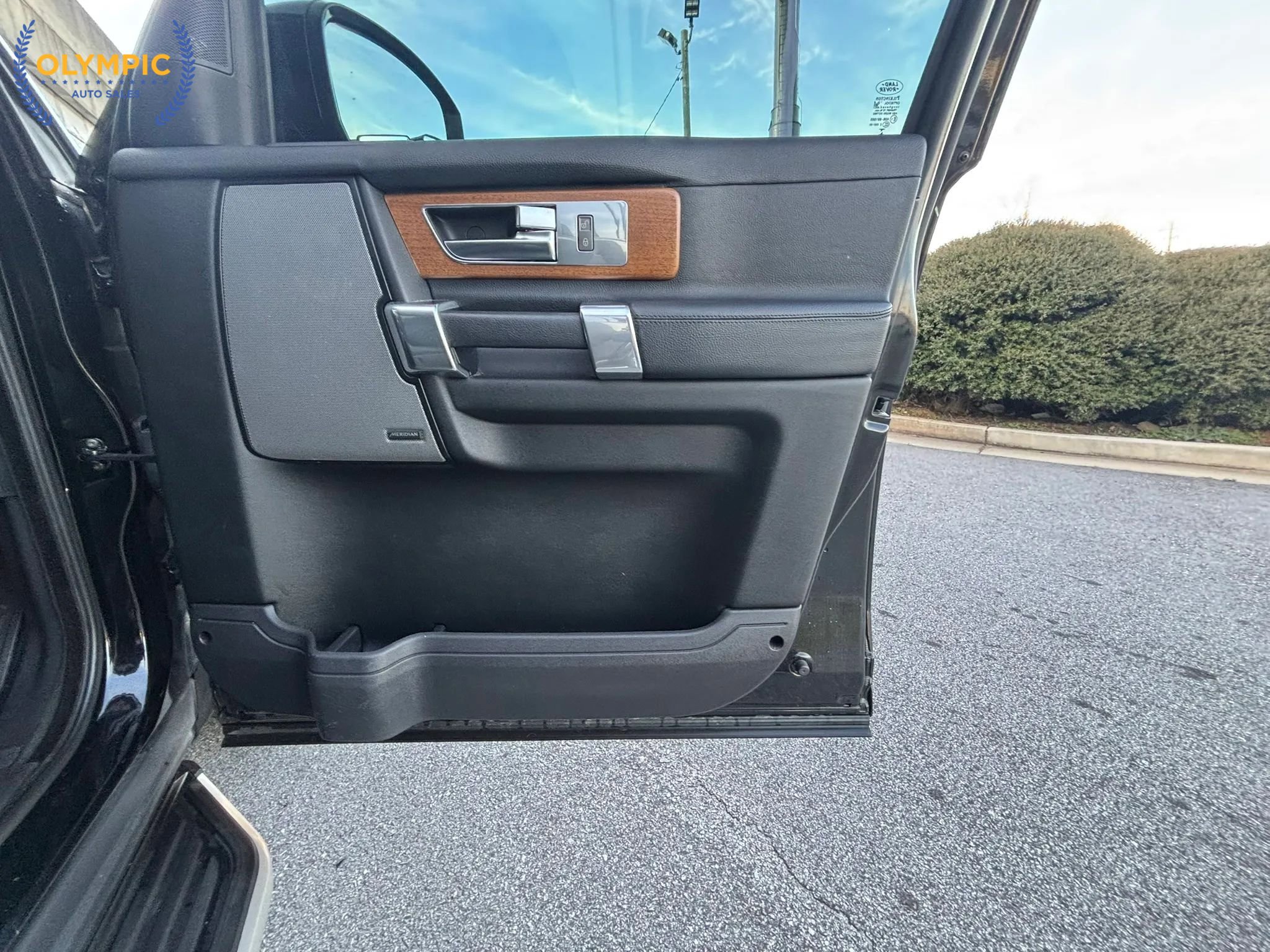 Used 2016 Land Rover LR4 HSE AWD/4WD image 43