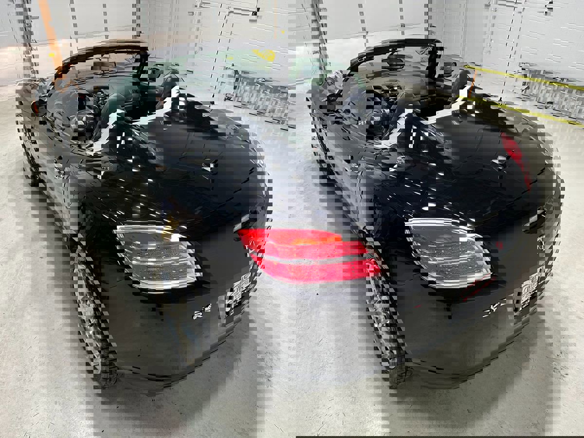 Used 2009 Saturn Sky Red Line image 19