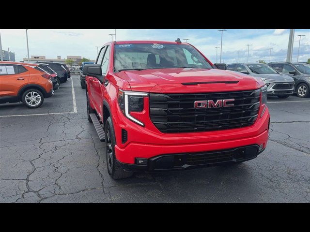 Certified 2026 GMC Sierra 1500 Elevation AWD/4WD image 3