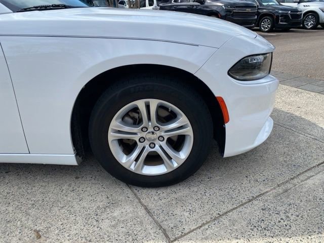 Used 2022 Dodge Charger SXT RWD image 23