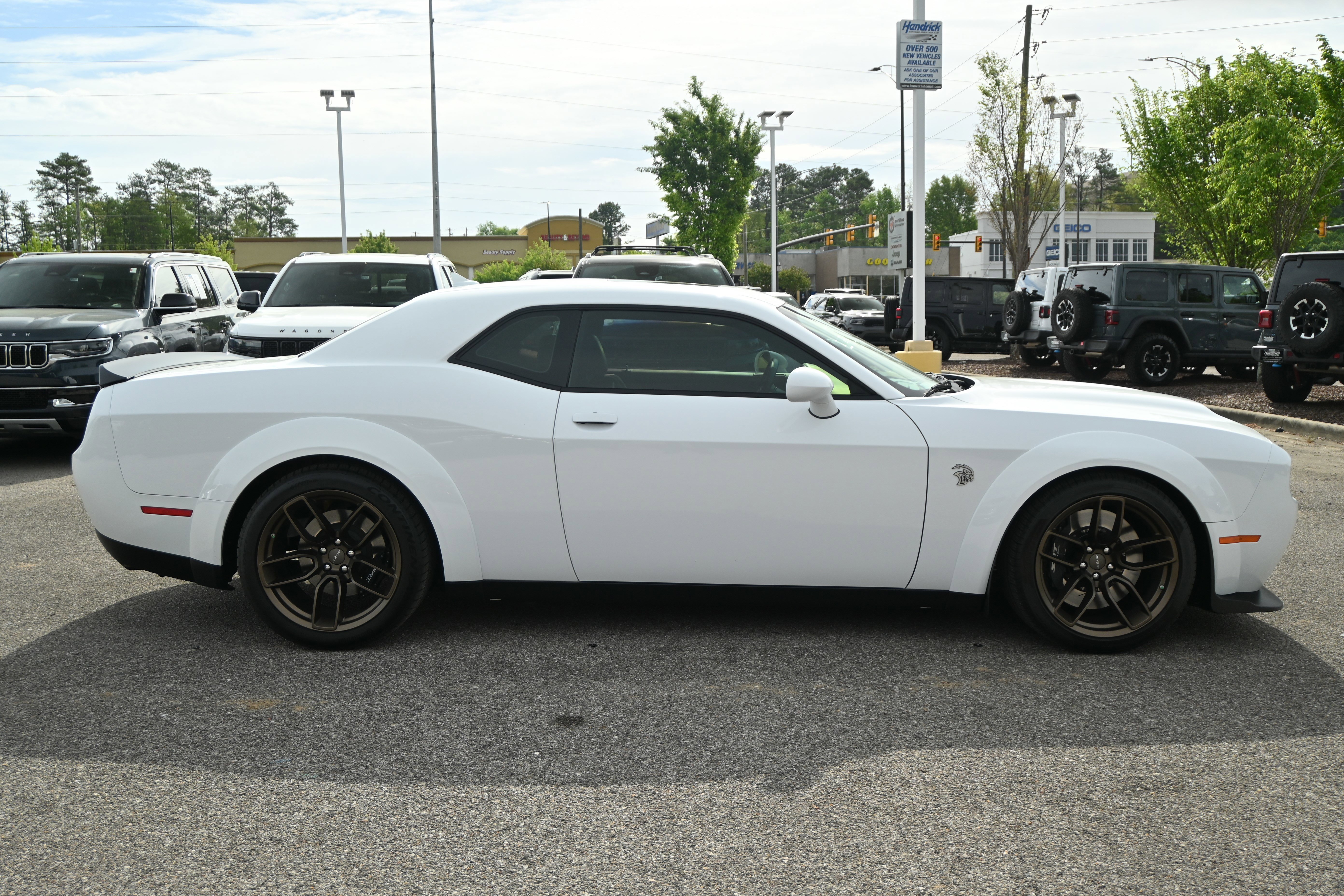 Used 2023 Dodge Challenger SRT Hellcat image 17
