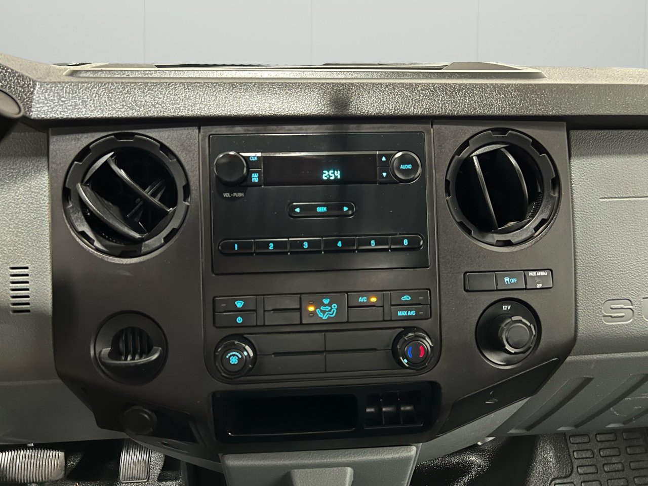 Used 2013 Ford F250 XL image 36