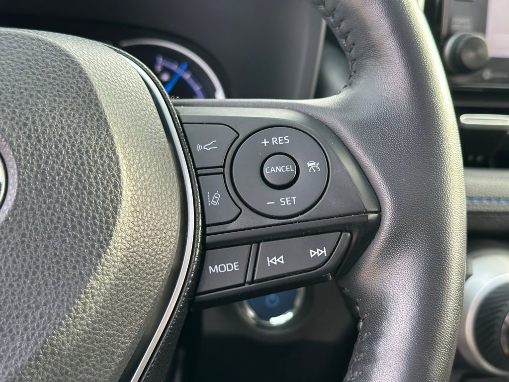 Used 2020 Toyota RAV4 XSE w/ XSE Grade Weather Package image 29