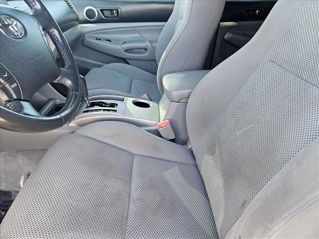 Used 2011 Toyota Tacoma 4x4 Double Cab image 14