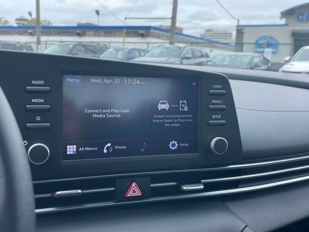 Used 2023 Hyundai Elantra SEL image 26