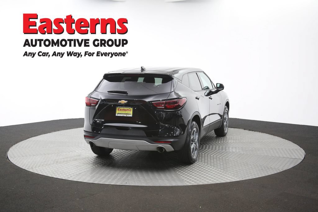 Used 2025 Chevrolet Blazer LT FWD image 41