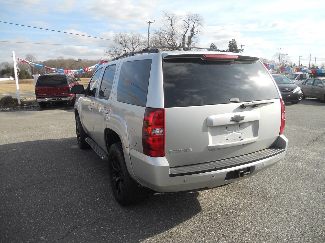 Used 2011 Chevrolet Tahoe LT w/ Luxury Package image 11