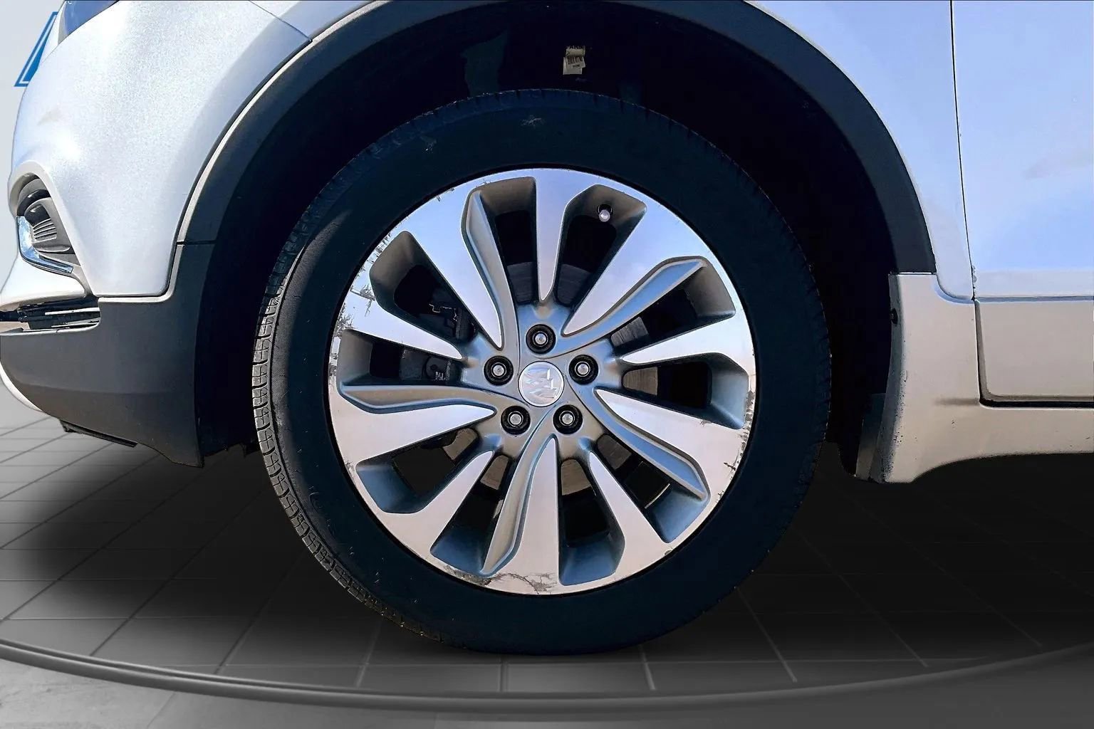 Used 2017 Buick Encore Preferred AWD/4WD image 39