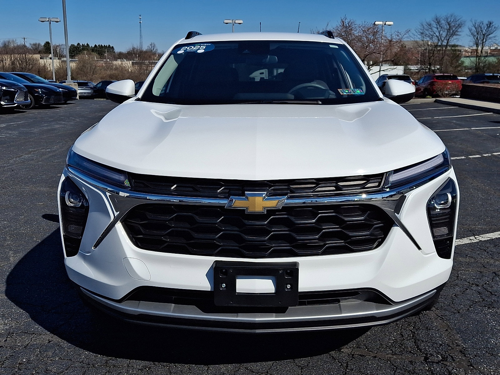 Certified 2025 Chevrolet Trax LT image 2