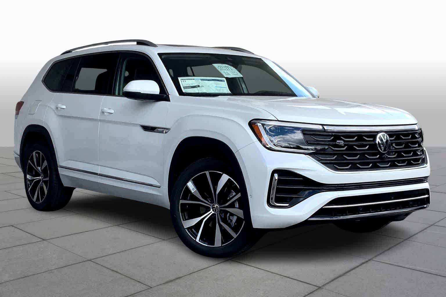 New 2026 Volkswagen Atlas SEL Premium R-Line AWD/4WD image 2
