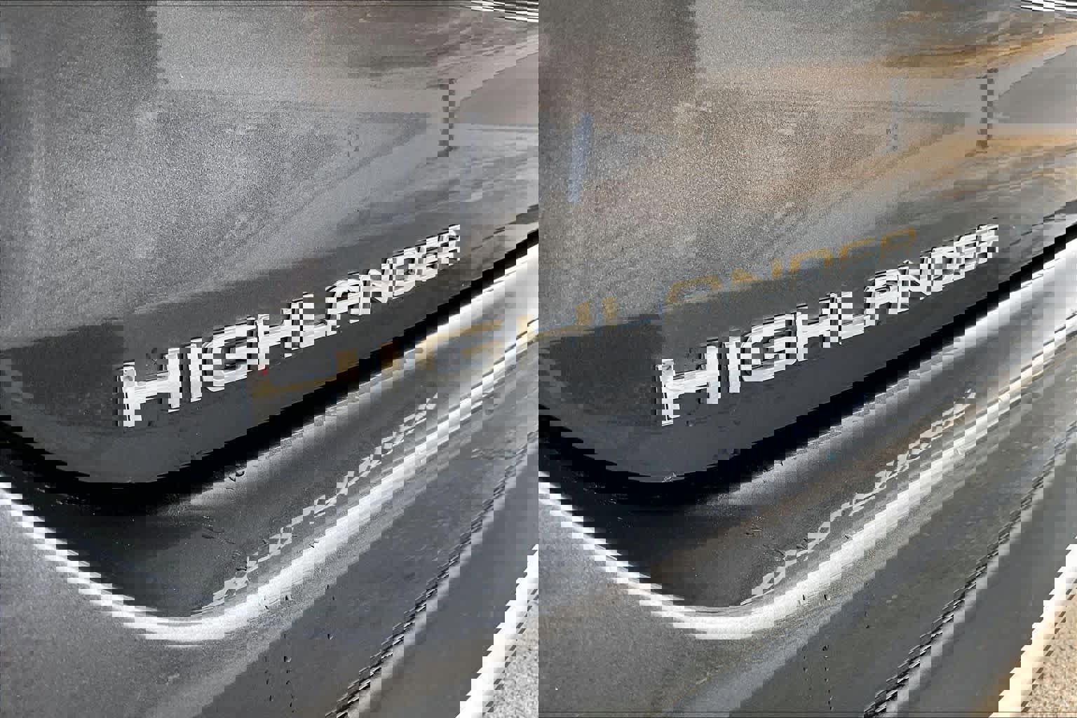 Used 2023 Toyota Highlander XSE image 31