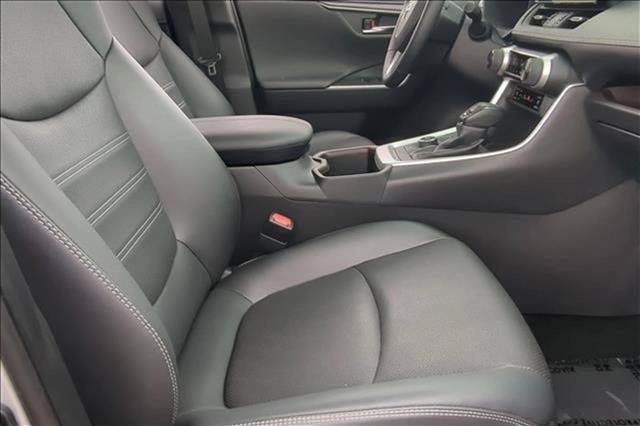 Used 2024 Toyota RAV4 Limited AWD/4WD image 27