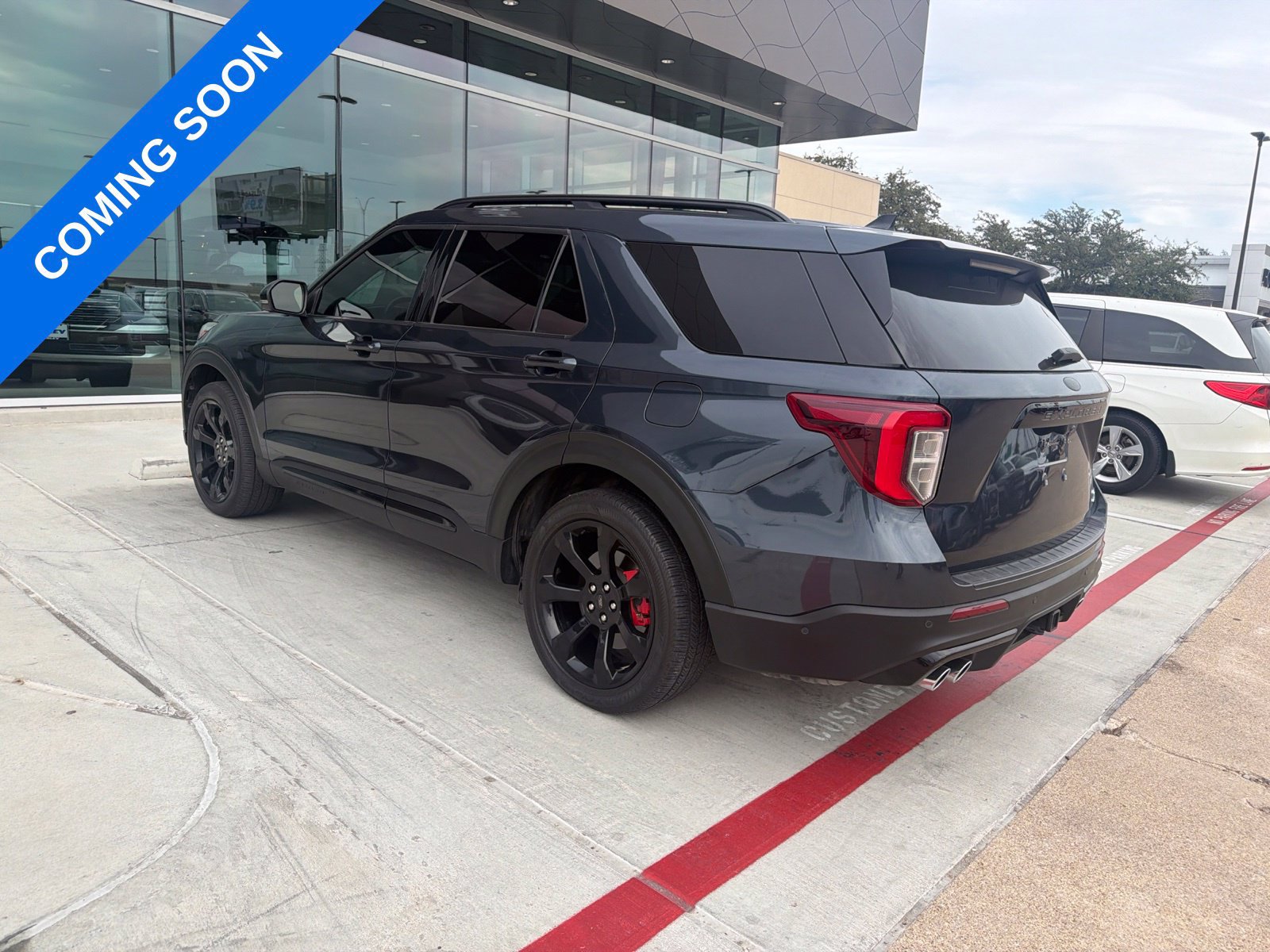 Used 2022 Ford Explorer ST w/ Equipment Group 401A RWD image 7