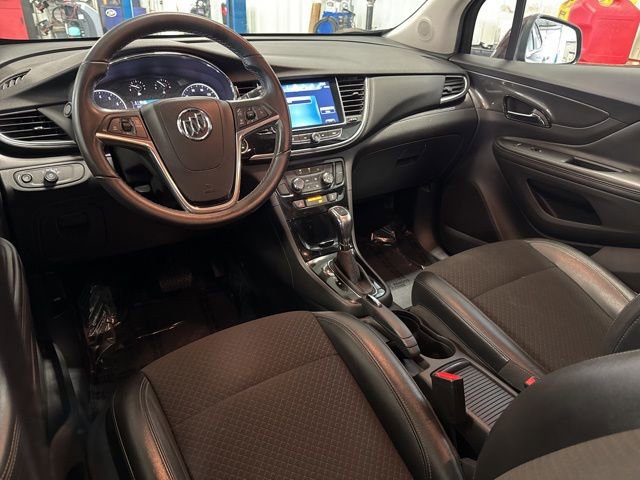 Used 2018 Buick Encore Preferred image 5