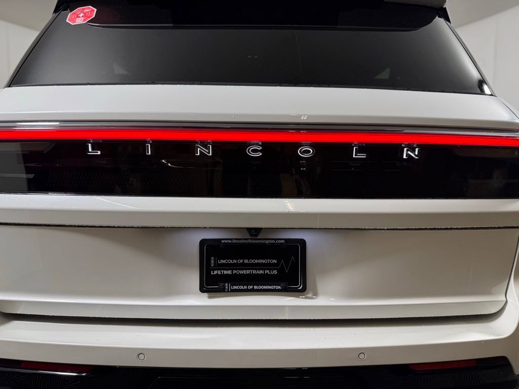 New 2025 Lincoln Navigator L Black Label image 26