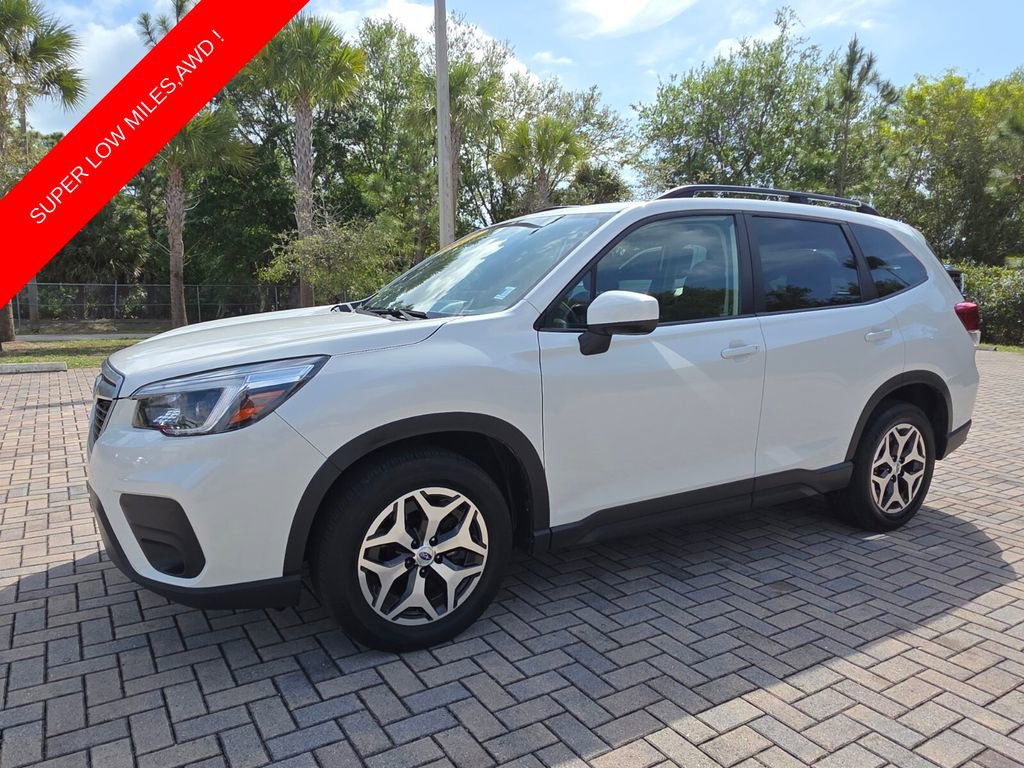 Used 2021 Subaru Forester Premium image 3