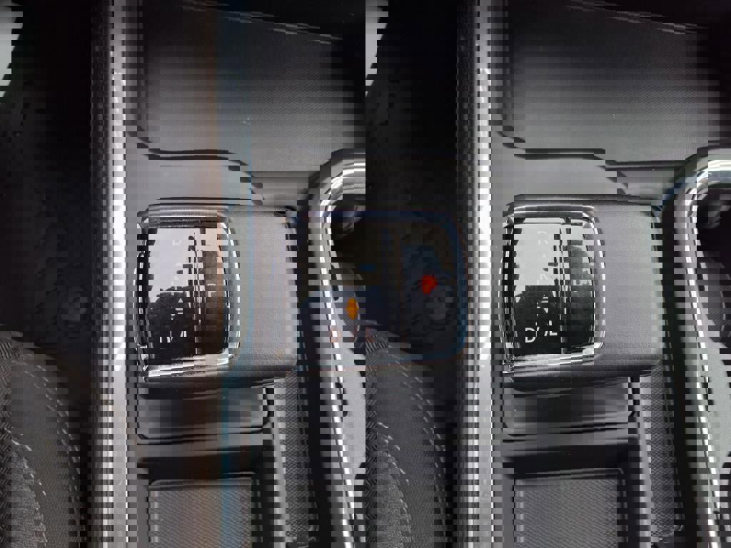 Used 2023 Chevrolet Silverado 1500 LT Trail Boss w/ Protection Package image 16