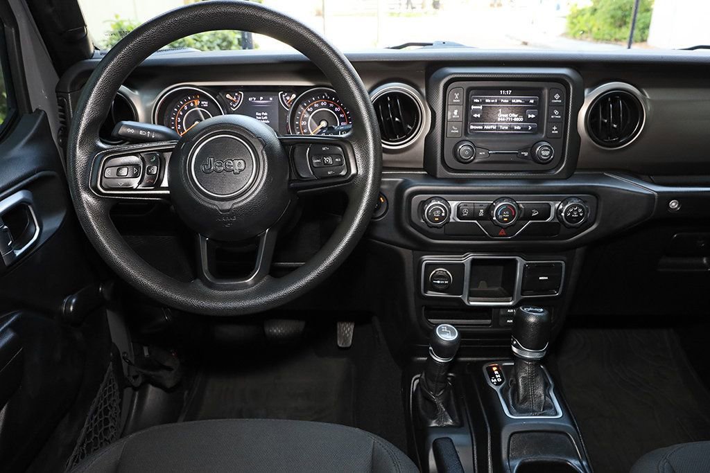 Used 2018 Jeep Wrangler Unlimited Sport AWD/4WD image 9