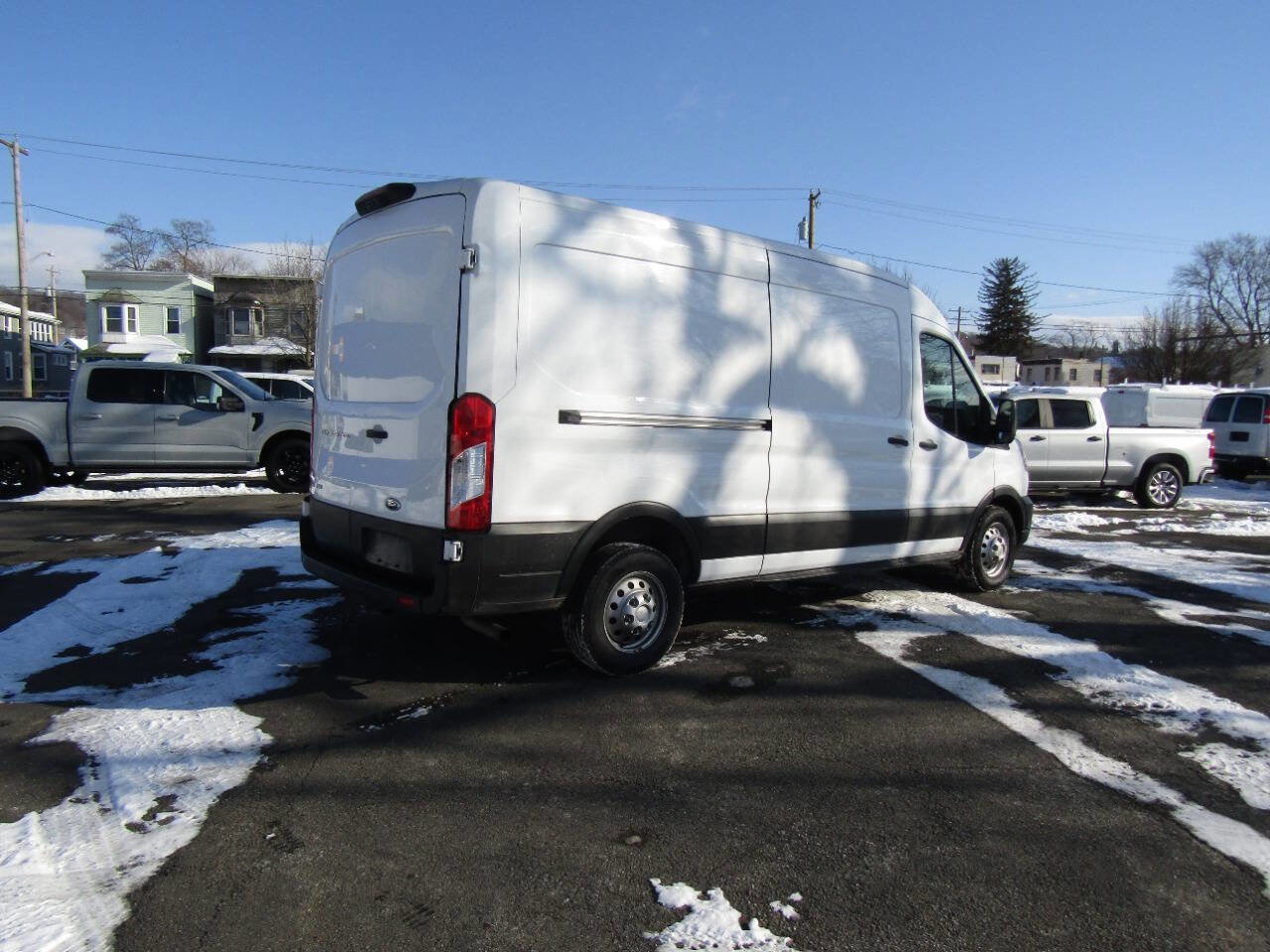 Used 2022 Ford Transit 250 250 AWD 3dr LWB Medium Roof Ca image 7