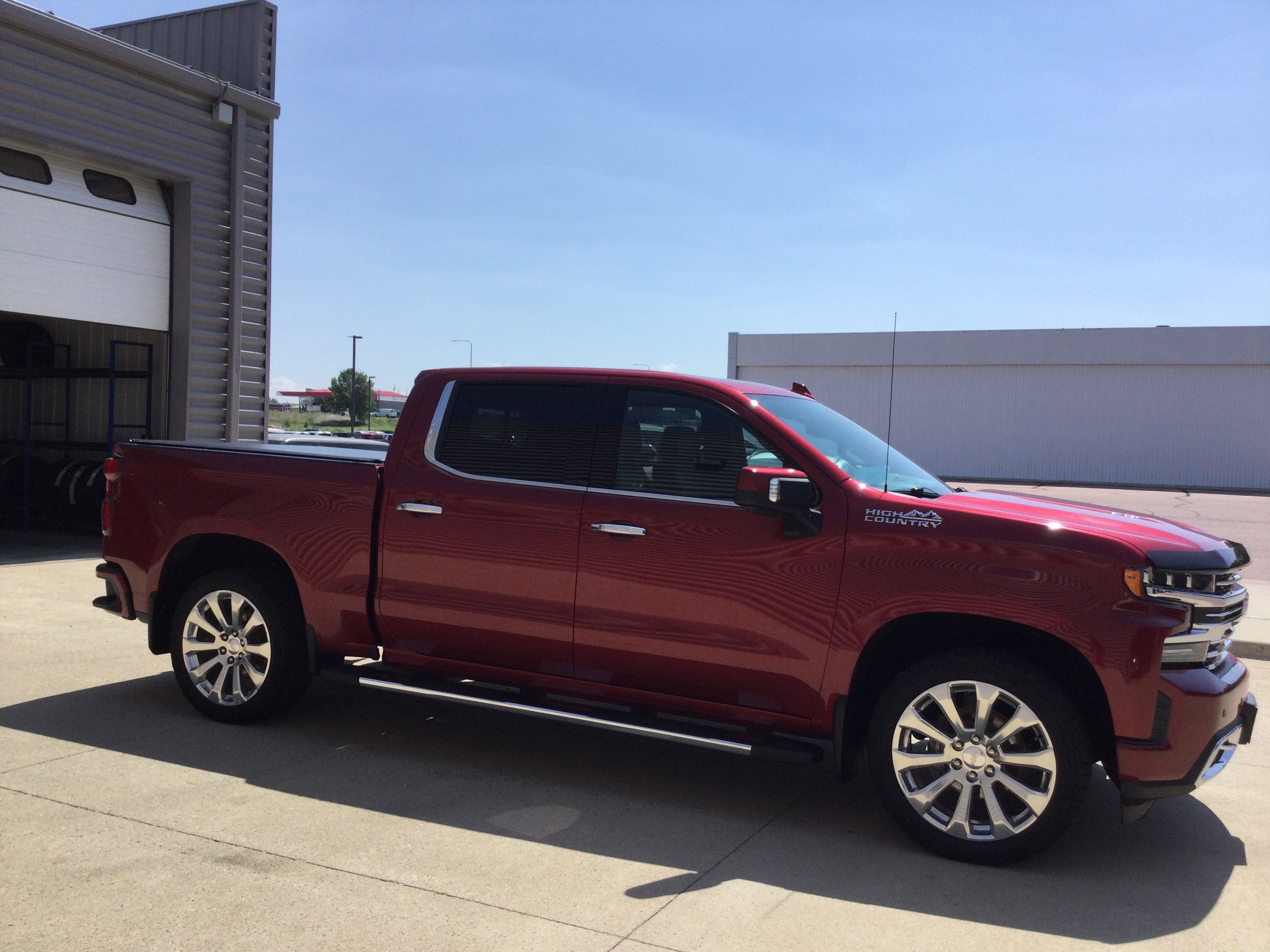 Used 2019 Chevrolet Silverado 1500 High Country w/ Technology Package image 4
