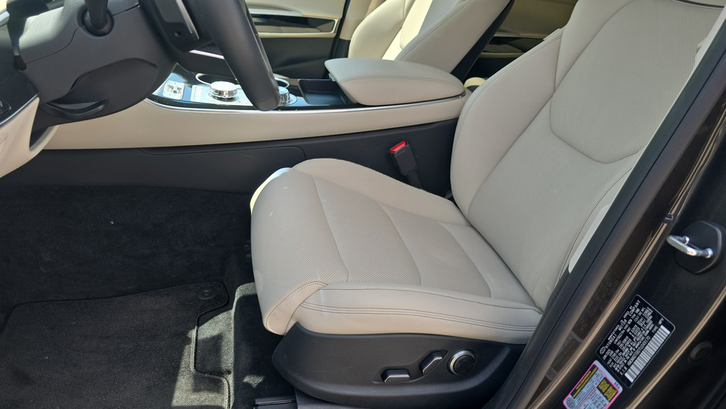 New 2026 Genesis GV70 2.5T AWD/4WD image 13