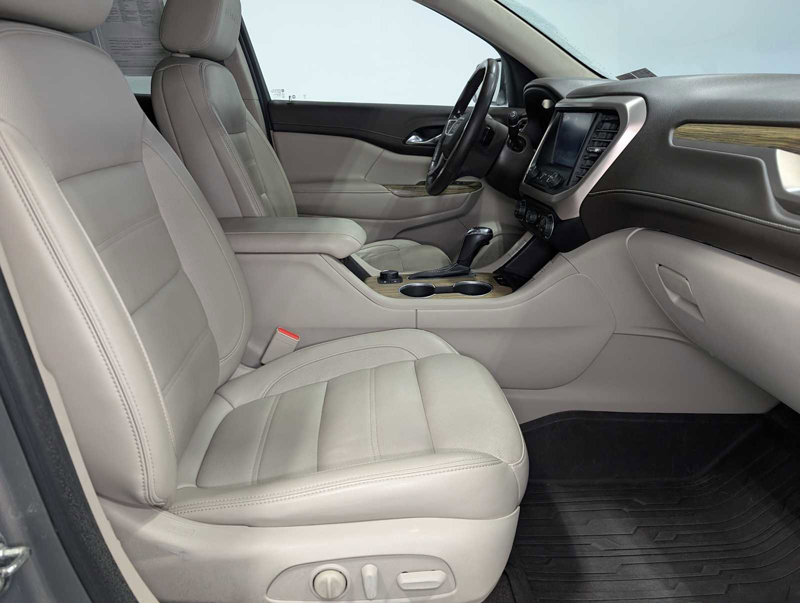 Used 2019 GMC Acadia Denali w/ Technology Package image 44