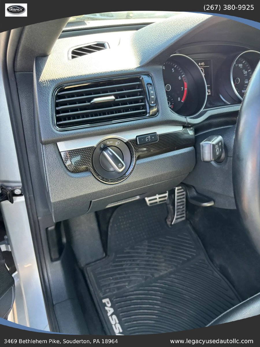 Used 2018 Volkswagen Passat GT FWD image 27