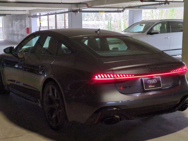 New 2026 Audi RS 7 Performance image 9