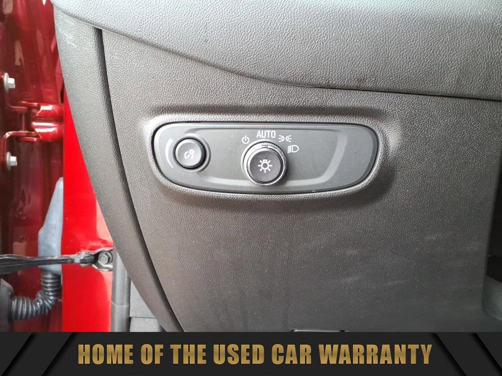 Used 2023 Chevrolet Equinox LT image 18