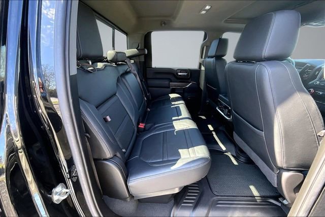 Used 2022 GMC Sierra 3500 Denali w/ Denali Black Diamond Edition image 25