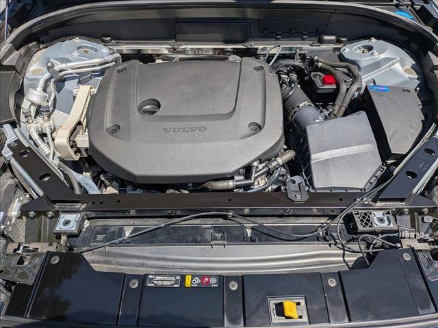 Certified 2023 Volvo XC60 B6 Ultimate w/ Protection Package Premier AWD/4WD image 23