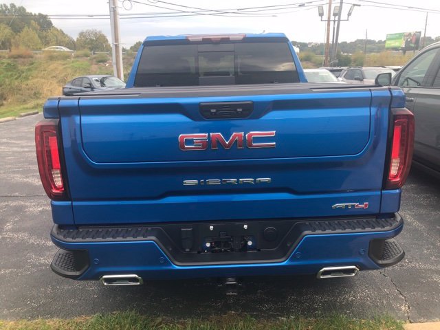 Used 2023 GMC Sierra 1500 AT4 w/ AT4 Premium Package AWD/4WD image 6